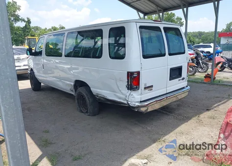 2011 Ford E-350 Super Duty Xlt из США, поврежденный, VIN 1FBSS3BLXBDB06452